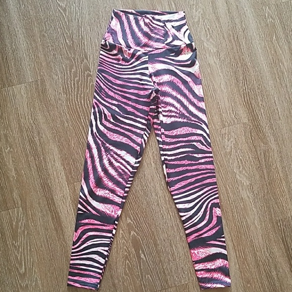NWOT Yoga or Gym pants - Picture 2 of 2